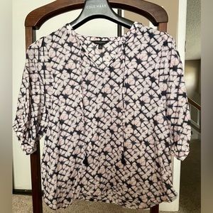 Banana Republic Blouse Size Medium